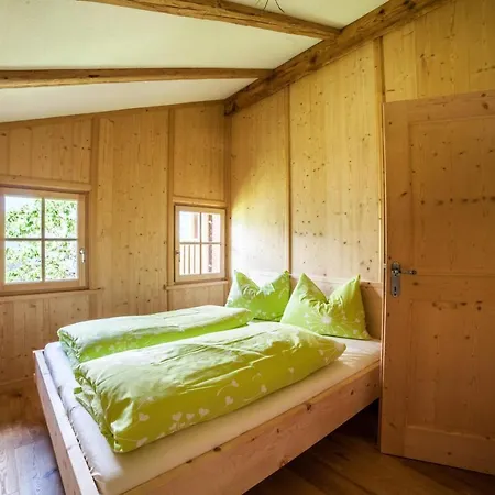 Chalet Schnitzers Ferienheisl *