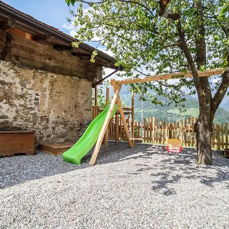 Schnitzers Ferienheisl * San Leonardo in Passiria
